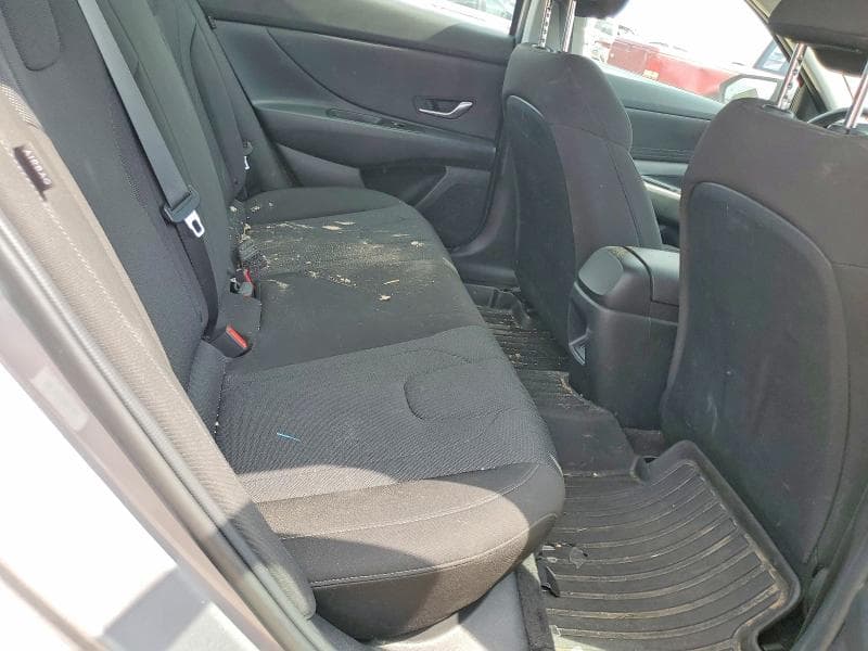 2025 HYUNDAI ELANTRA SE 10