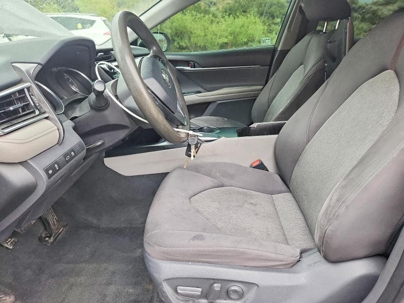 2018 TOYOTA CAMRY LE 7