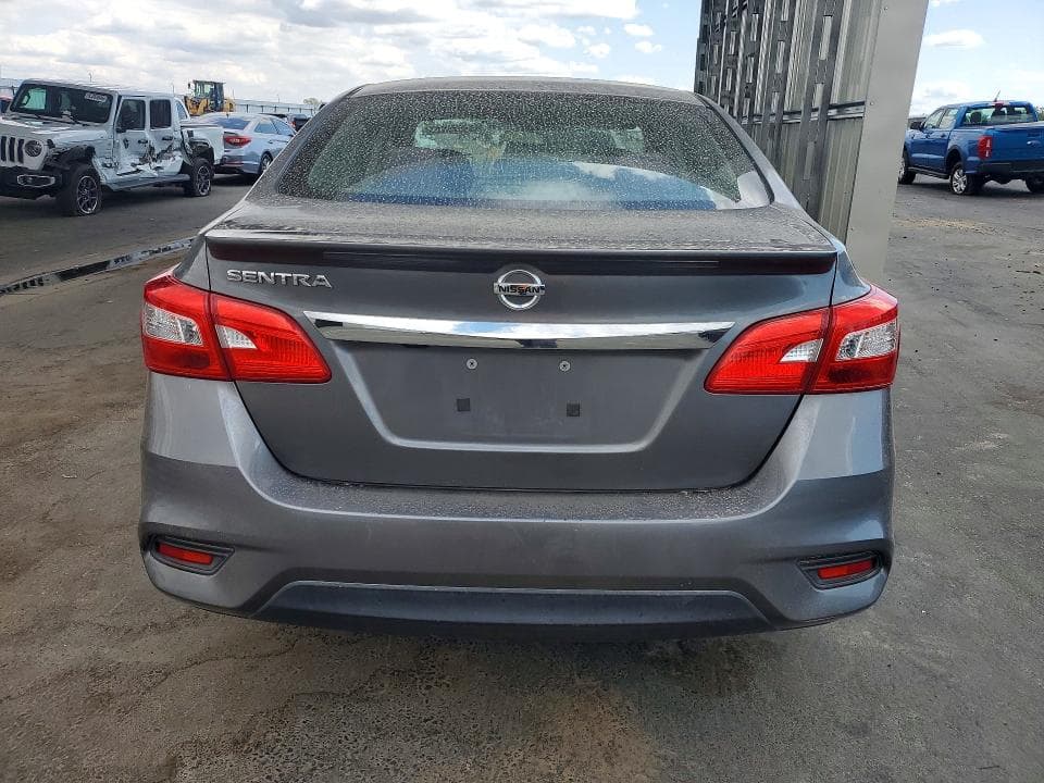 2018 NISSAN SENTRA S S 6