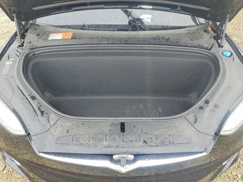 2017 TESLA MODEL X 12