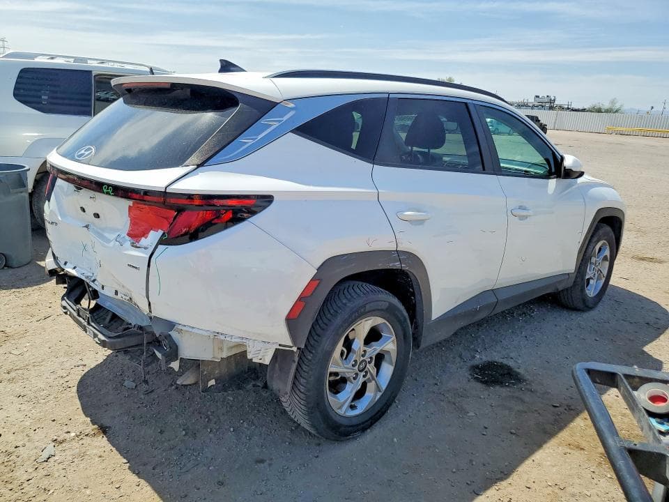 2024 HYUNDAI TUCSON SEL 3