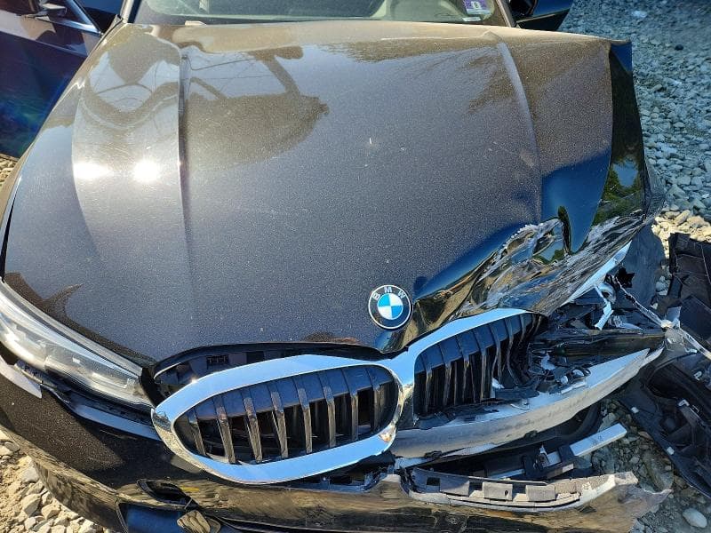 2019 BMW 330XI 11
