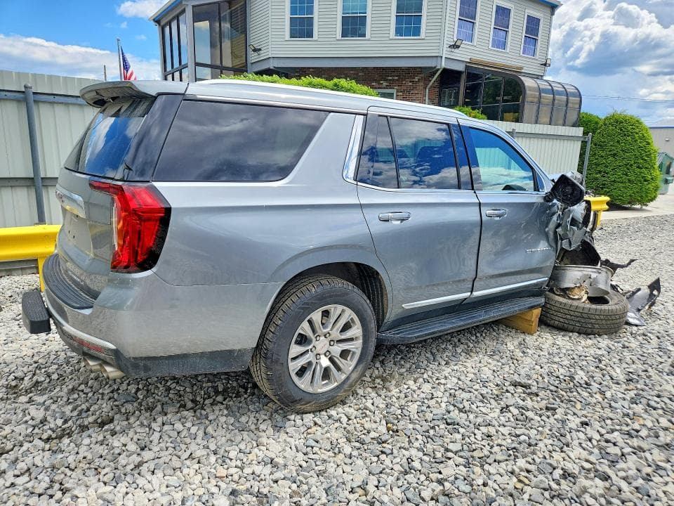 2023 GMC YUKON DENALI 3