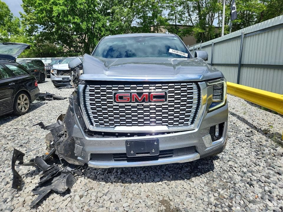 2023 GMC YUKON DENALI 5