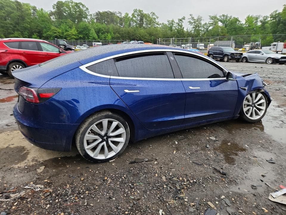 2018 TESLA MODEL 3 3