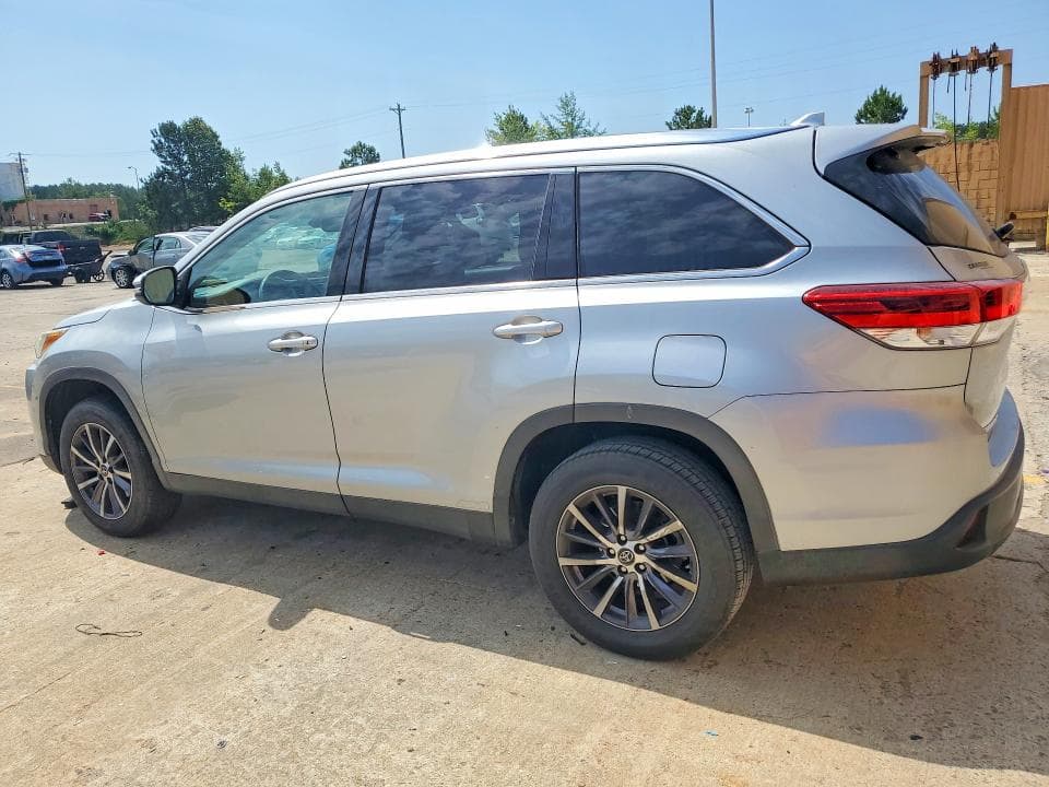 2019 TOYOTA HIGHLANDER XLE XLE 2