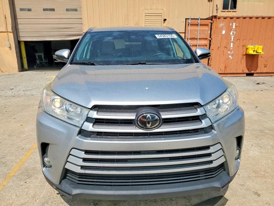 2019 TOYOTA HIGHLANDER XLE XLE 5