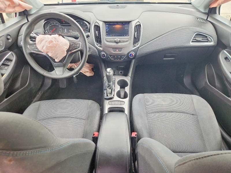 2019 CHEVROLET CRUZE LT 8