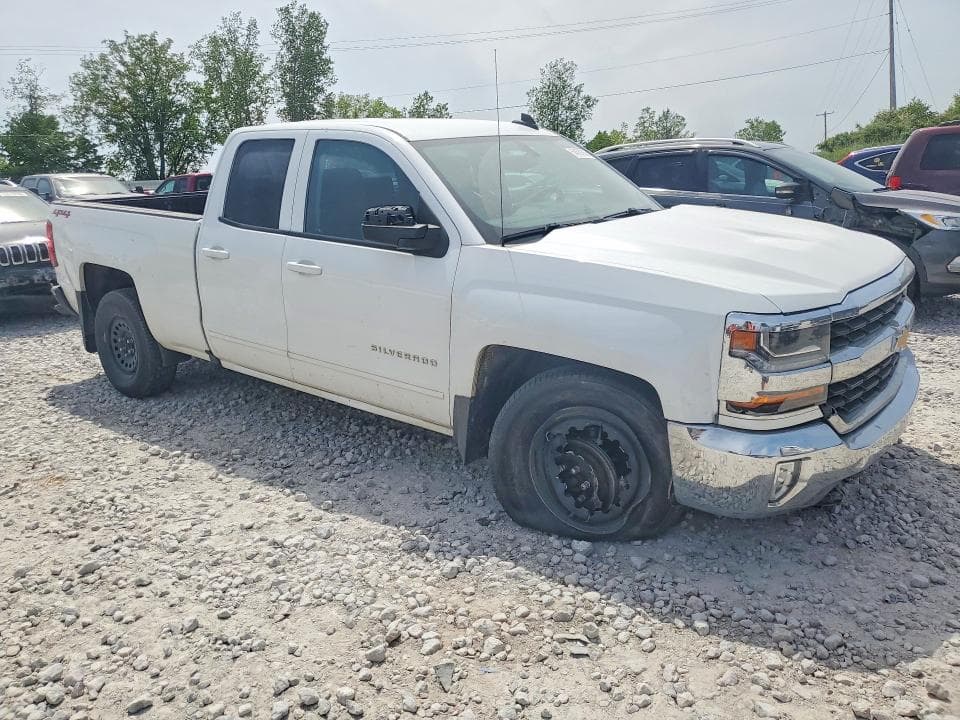 2018 CHEVROLET SILVERADO K1500 LT 4