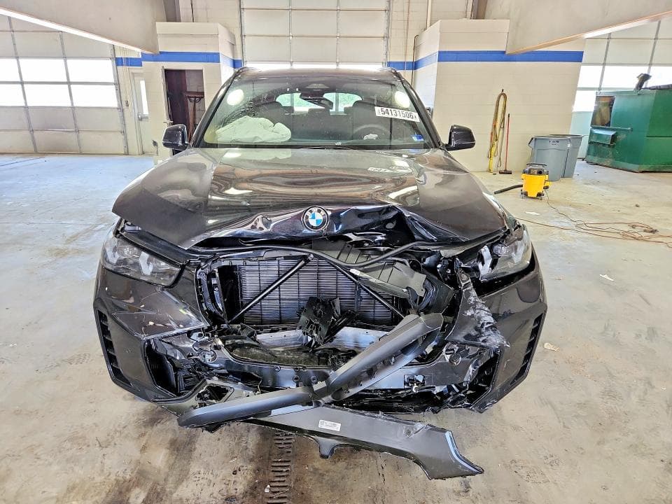 2026 BMW X5 XDRIVE40I 5
