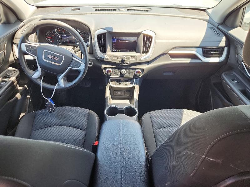 2022 GMC TERRAIN SLE 8