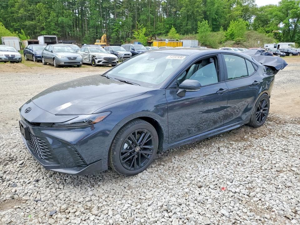2026 TOYOTA CAMRY SE - 1