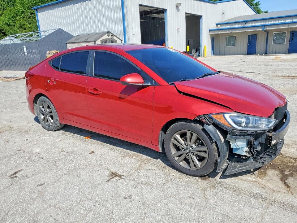 2017 HYUNDAI ELANTRA SE SE 4