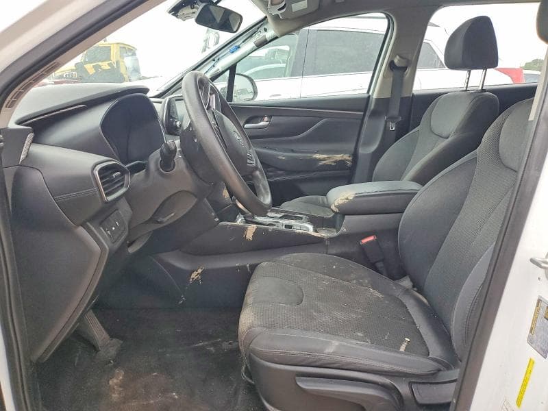 2020 HYUNDAI SANTA FE SE 7