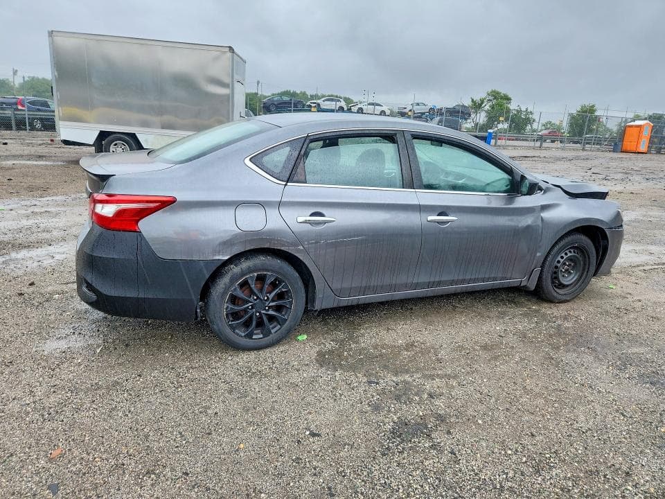 2018 NISSAN SENTRA S 3