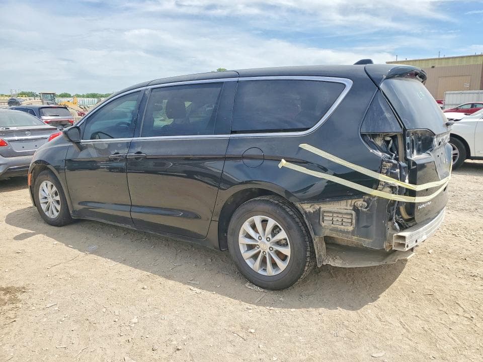 2017 CHRYSLER PACIFICA TOURING 2