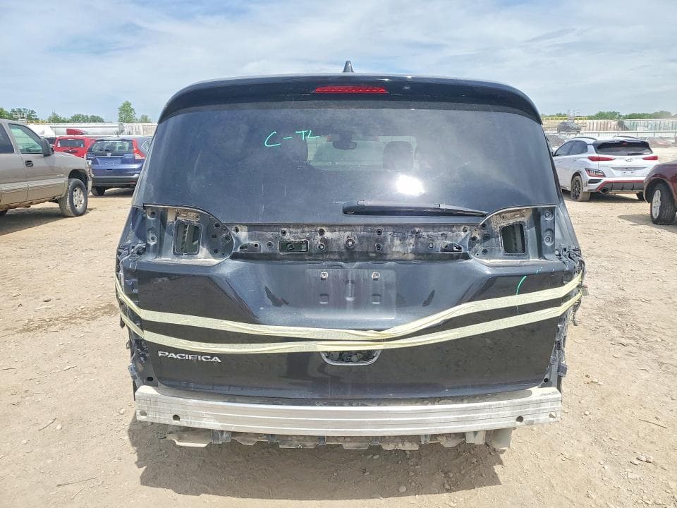 2017 CHRYSLER PACIFICA TOURING 6