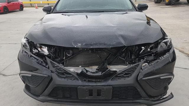 2024 TOYOTA CAMRY SE SE 13