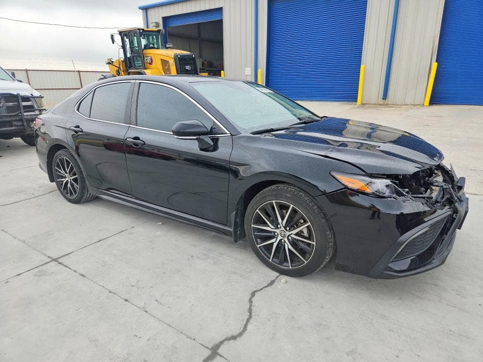 2024 TOYOTA CAMRY SE SE 4