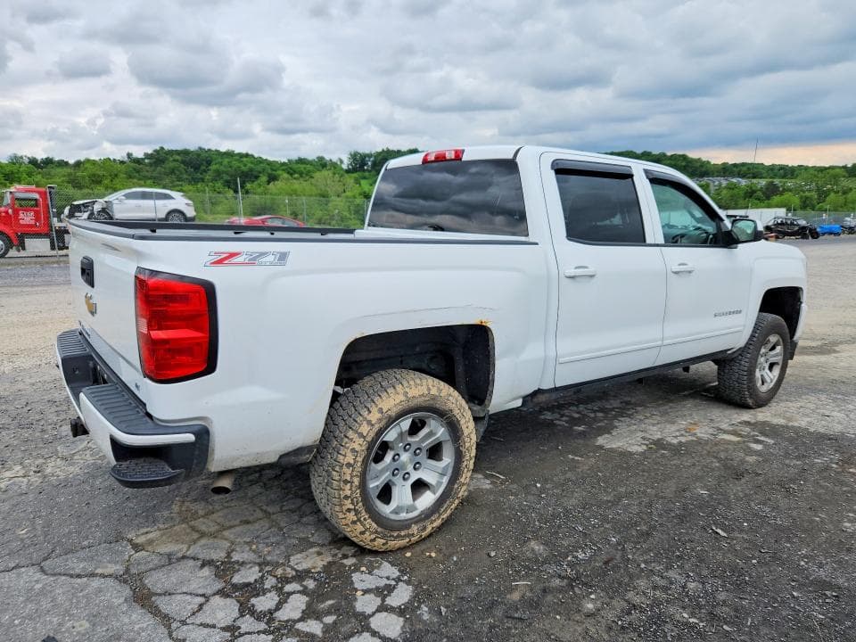 2017 CHEVROLET SILVERADO K1500 LT 3
