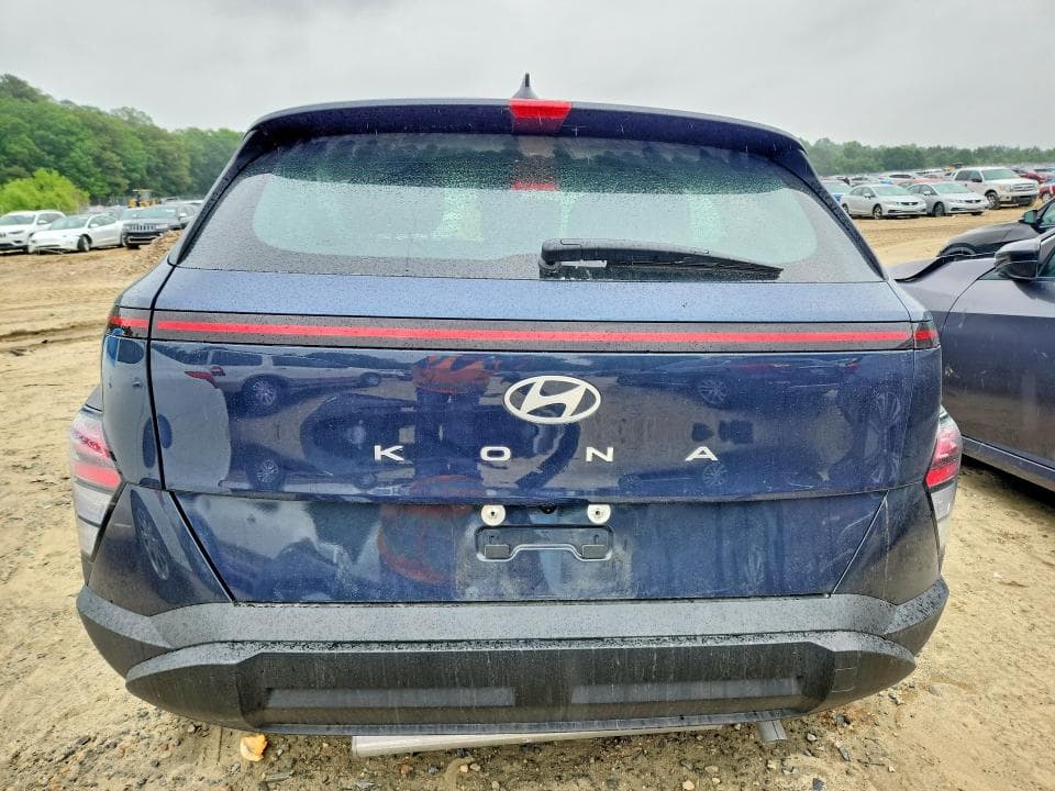 2026 HYUNDAI KONA SE 6
