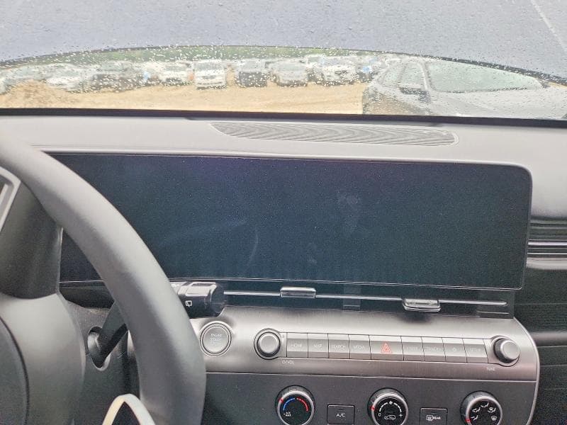 2026 HYUNDAI KONA SE 9