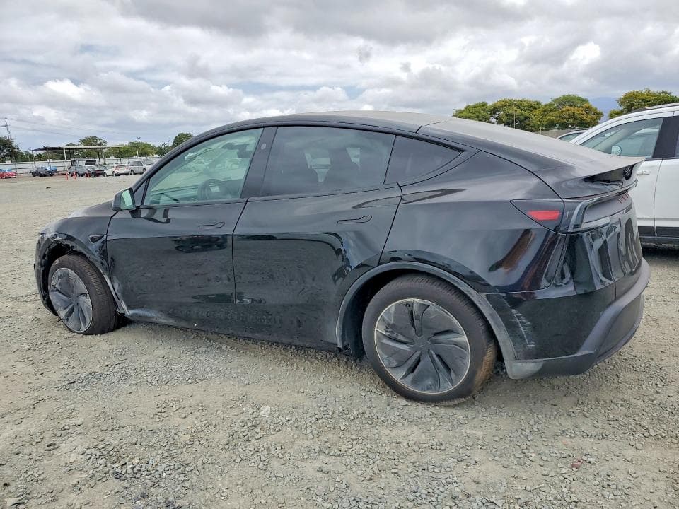 2026 TESLA MODEL Y 2