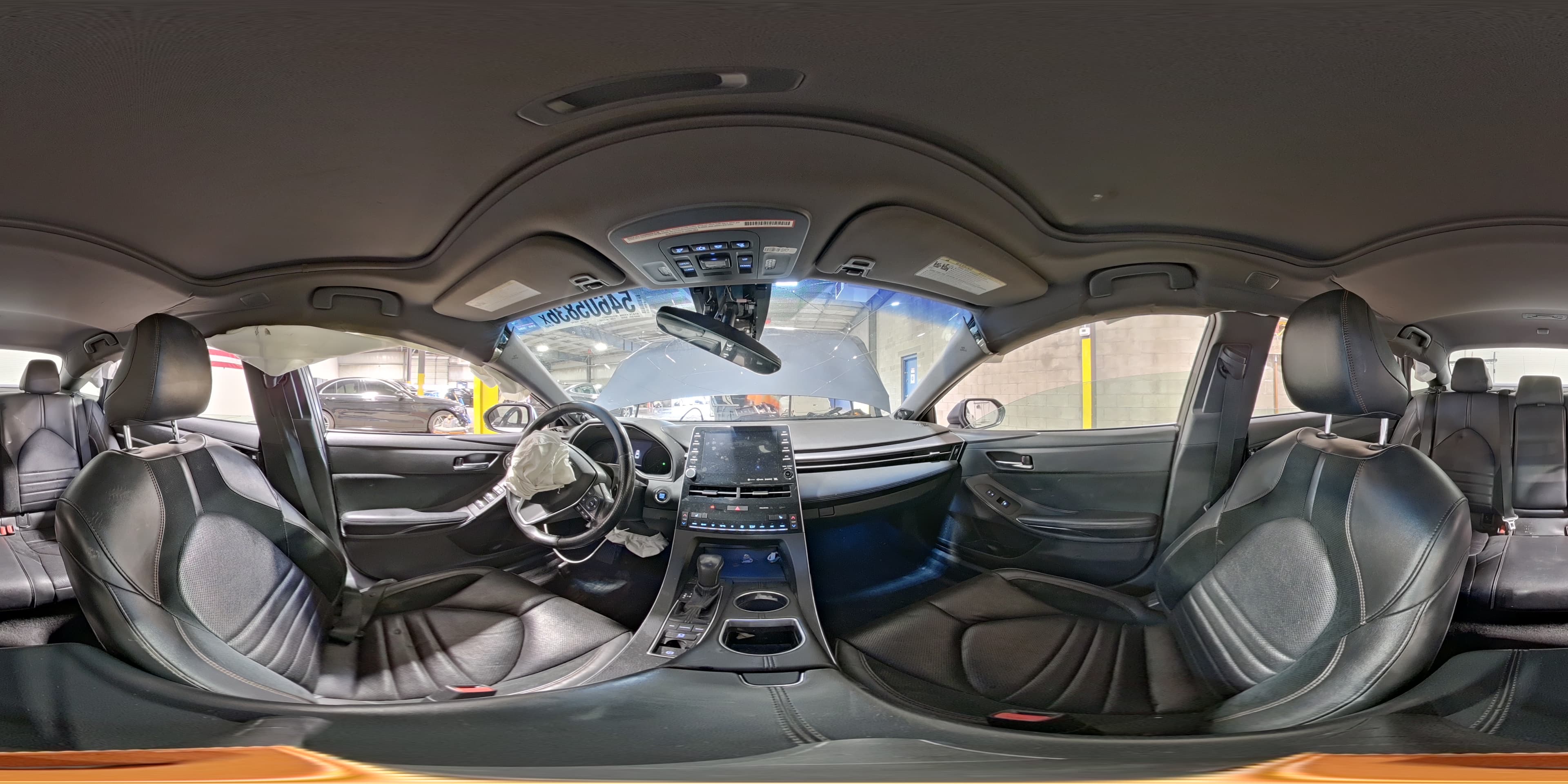 2019 TOYOTA AVALON XSE XSE 15