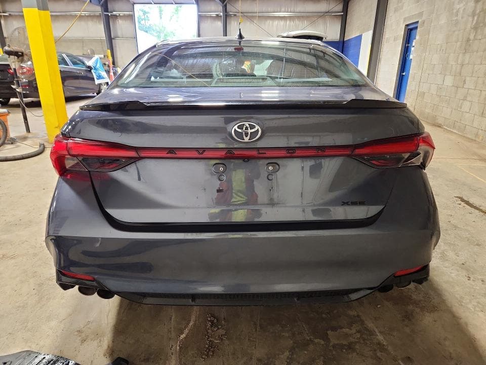 2019 TOYOTA AVALON XSE XSE 6