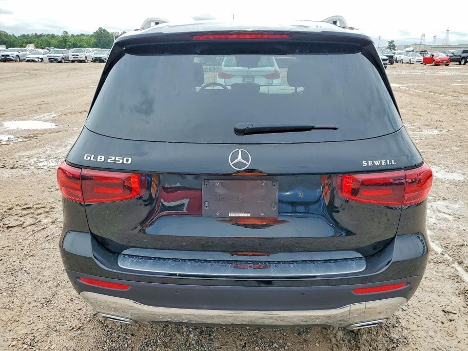 2024 MERCEDES-BENZ GLB 6