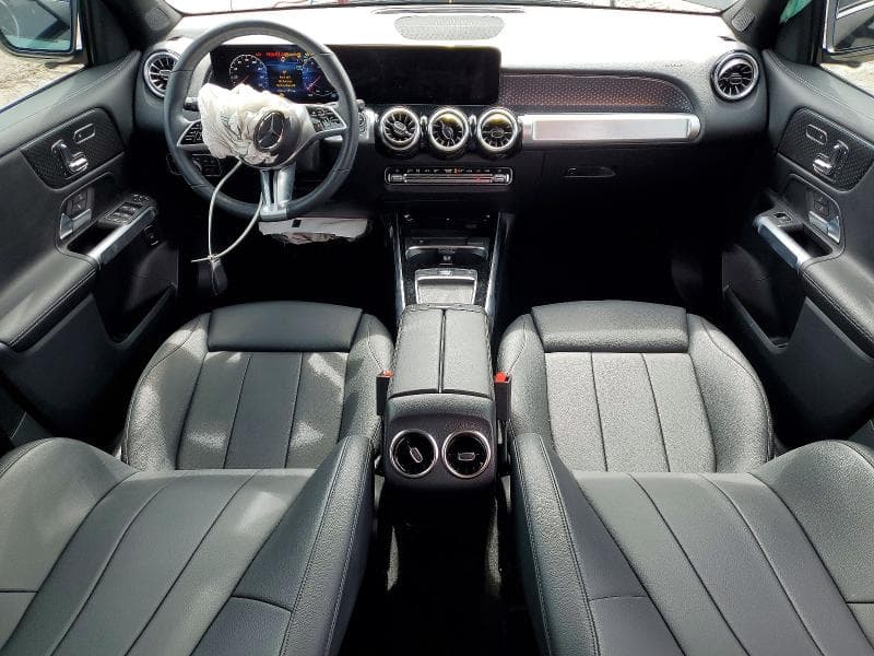 2024 MERCEDES-BENZ GLB 8