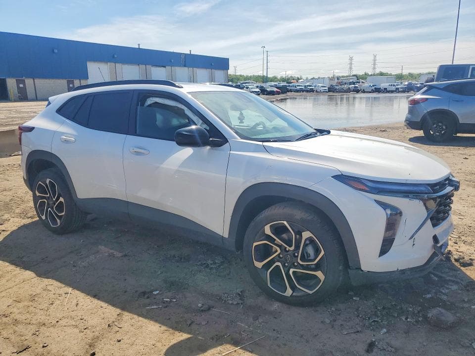 2025 CHEVROLET TRAX 2RS 4