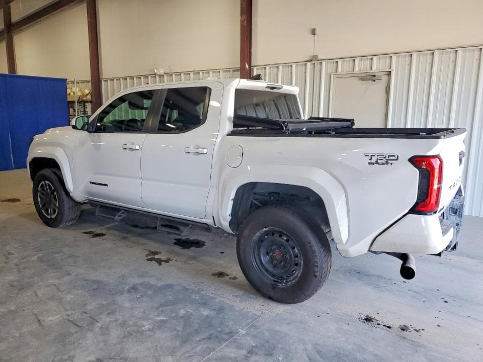 2024 TOYOTA TACOMA TRD SPORT 2
