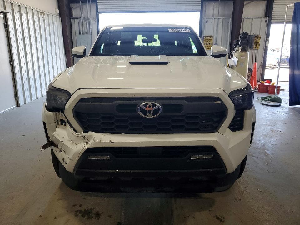 2024 TOYOTA TACOMA TRD SPORT 5