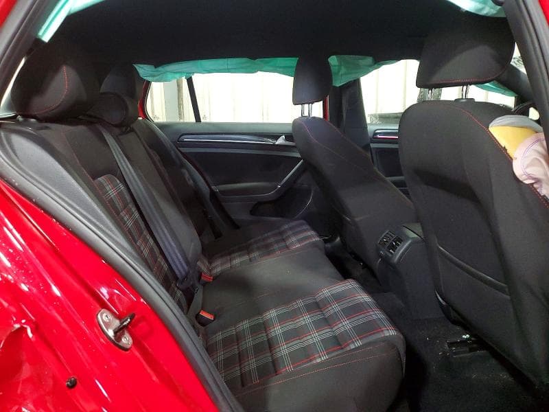 2017 VOLKSWAGEN GTI S S 11