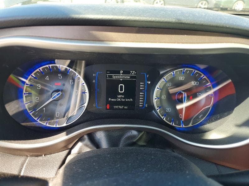 2018 CHRYSLER PACIFICA L L 9