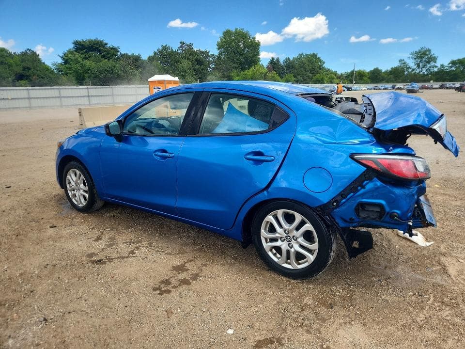 2017 TOYOTA YARIS IA BASE 2