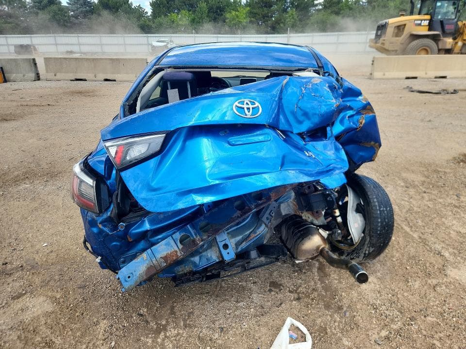 2017 TOYOTA YARIS IA BASE 6