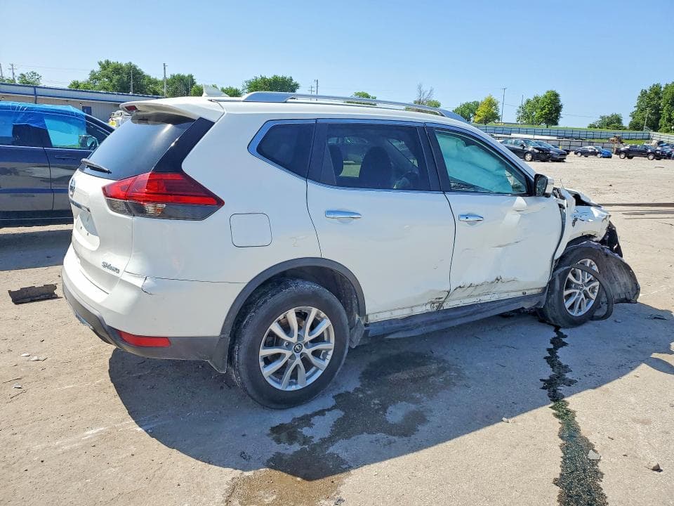 2017 NISSAN ROGUE SV 3