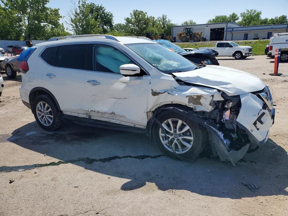 2017 NISSAN ROGUE SV 4