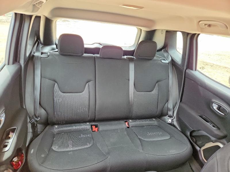 2017 JEEP RENEGADE SPORT 10