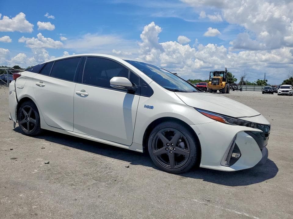 2017 TOYOTA PRIUS PRIME ADVANCED 4