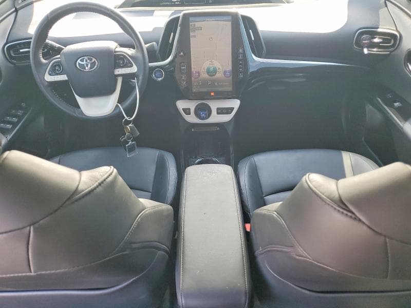 2017 TOYOTA PRIUS PRIME ADVANCED 8