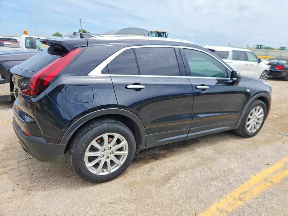 2019 CADILLAC XT4 LUXURY 3