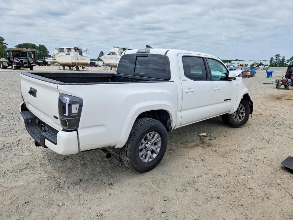 2019 TOYOTA TACOMA SR5 V6 3