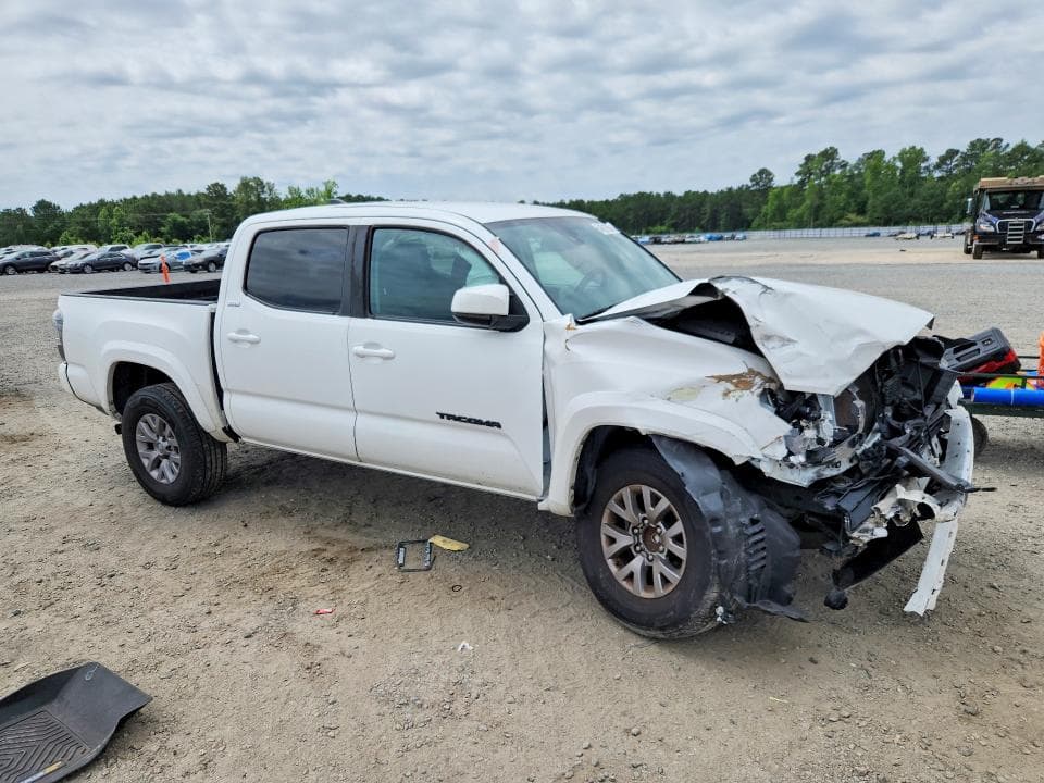 2019 TOYOTA TACOMA SR5 V6 4