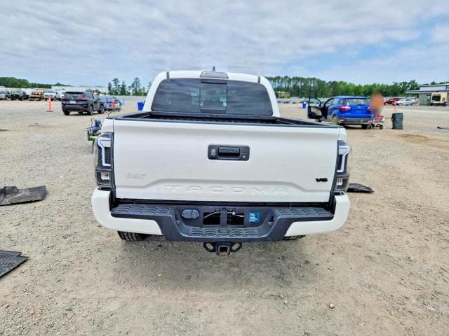 2019 TOYOTA TACOMA SR5 V6 6