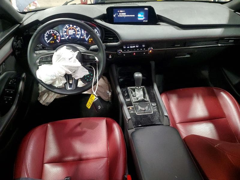 2024 MAZDA 3 PREFERRED PREFERRED 8