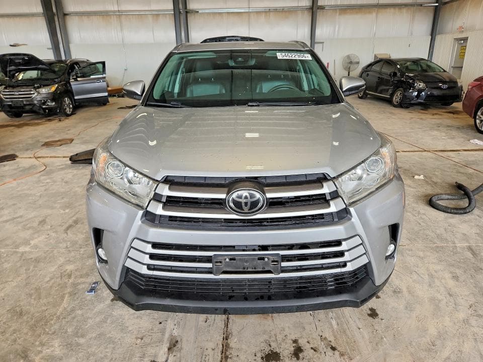 2017 TOYOTA HIGHLANDER XLE XLE 5