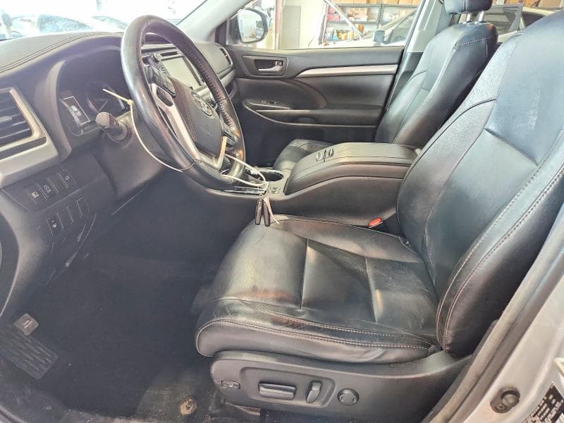 2017 TOYOTA HIGHLANDER XLE XLE 7